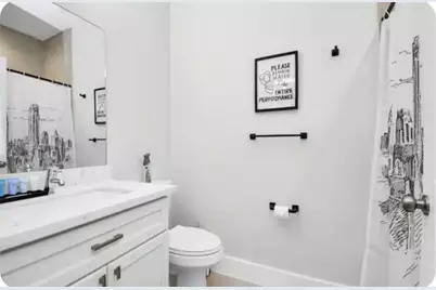 5718 Beall Street #A/C, Houston, TX 77091 - Photo 9