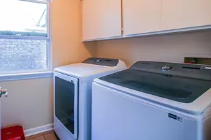 9511 Sharpcrest St, Houston, TX 77036 - Photo 27