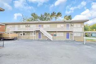 5532 Eskridge St, Houston, TX 77023 - Photo 1