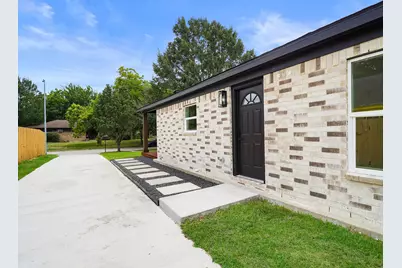 1408 Pearson Street, Houston, TX 77023 - Photo 19