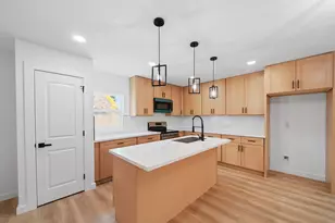 1408 Pearson St, Houston, TX 77023 - Photo 9