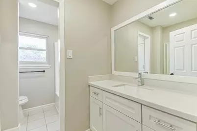 5115 Green Springs Drive, Houston, TX 77066 - Photo 29