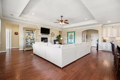 1620 Centolani Street, League City, TX 77573 - Photo 9