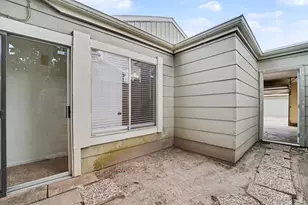 13010 Greenway Chase Ct, Houston, TX 77072 - Photo 19