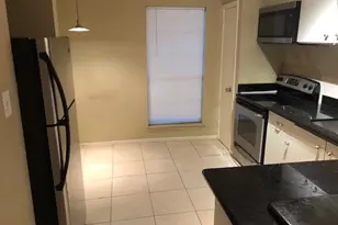 1901 S Voss Rd, Houston, TX 77057 - Photo 11