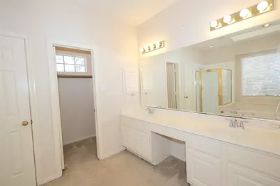 1107 Magnolia Woods Court, Sugar Land, TX 77479 - Photo 13