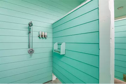 3347 Prides Way, Crystal Beach, TX 77650 - Photo 41