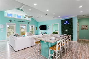 3347 Prides Way, Crystal Beach, TX 77650 - Photo 13