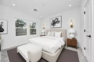 4802 Elysian St, Houston, TX 77009 - Photo 5