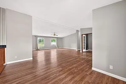5982 Waukegan Rd, Conroe, TX 77306 - Photo 11