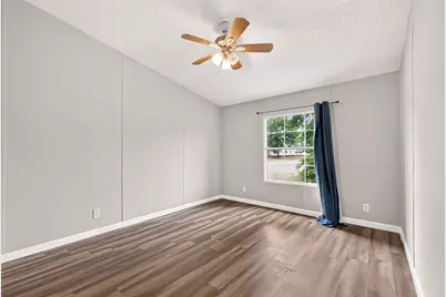 5982 Waukegan Rd, Conroe, TX 77306 - Photo 39