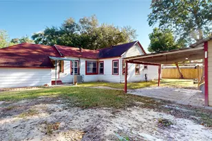 511 Pearl St, Baytown, TX 77520 - Photo 21