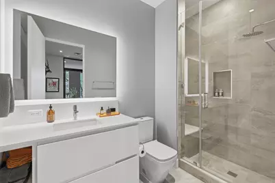 2710 Steel Street #405, Houston, TX 77098 - Photo 15