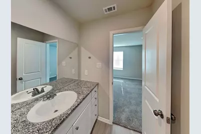 144 Hollywood Drive, New Braunfels, TX 78130 - Photo 11