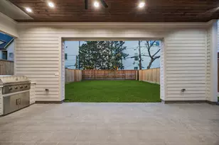 4034 Lanark Ln, Houston, TX 77025 - Photo 31