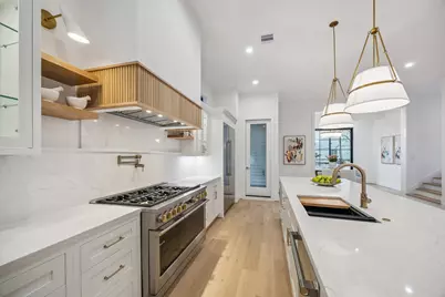 4034 Lanark Lane, Houston, TX 77025 - Photo 11