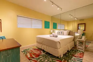 1401 E Beach Dr, Galveston, TX 77550 - Photo 17