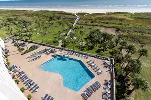 1401 E Beach Dr, Galveston, TX 77550 - Photo 3