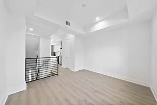 1406 Valentine, Houston, TX 77019 - Photo 9