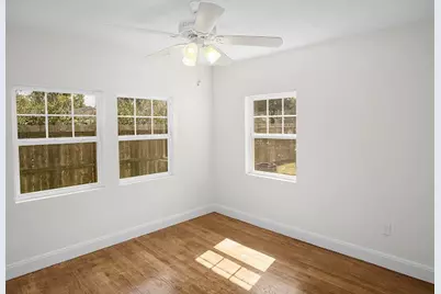 7901 Helmers Street, Houston, TX 77022 - Photo 11