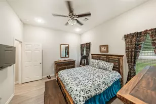306 Helen St, Cleveland, TX 77328 - Photo 19