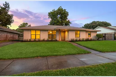 6110 Yarwell Drive, Houston, TX 77096 - Photo 3