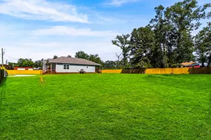 277 Vicksburg Ln, Livingston, TX 77351 - Photo 5