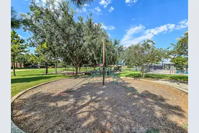 1902 Highland Point Court, Pearland, TX 77581 - Photo 31