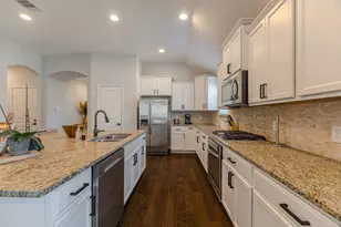 3 Pinestead Ct, Tomball, TX 77375 - Photo 11