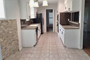 1006 Crossfield Dr, Katy, TX 77450 - Photo 11