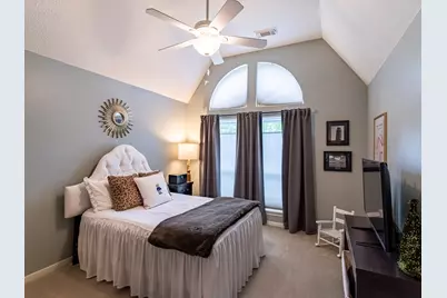 14706 Sandy Creek Drive, Houston, TX 77070 - Photo 31