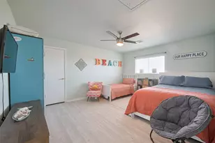 510 Oyster St, Surfside Beach, TX 77541 - Photo 25