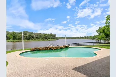 3054 Fm 2611 Road, Brazoria, TX 77422 - Photo 1