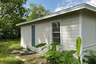 1156 2nd St, Clute, TX 77531 - Photo 11