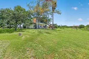 228 Speckled Trout Loop, Palacios, TX 77465 - Photo 23