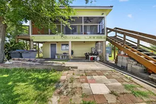 228 Speckled Trout Loop, Palacios, TX 77465 - Photo 3