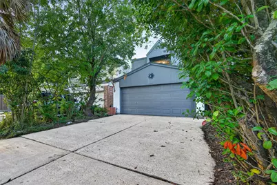 12957 Shannon Hills Drive, Houston, TX 77099 - Photo 7