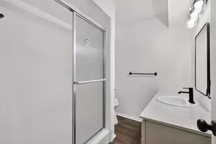 12957 Shannon Hills Dr, Houston, TX 77099 - Photo 29
