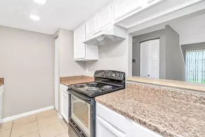 9557 Pagewood Lane #9557, Houston, TX 77063 - Photo 25