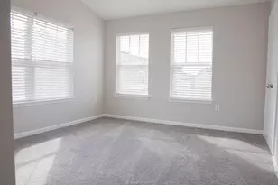 1725 Harvey Mitchell Pkwy S, College Station, TX 77840 - Photo 11