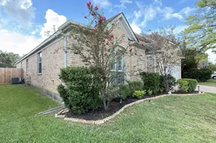 9531 Summer Run Dr, Houston, TX 77064 - Photo 3