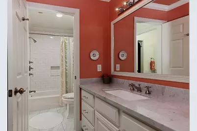 26 S Windsail Place, The Woodlands, TX 77381 - Photo 33