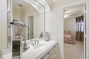 247 Old Spring Ln, Houston, TX 77015 - Photo 15