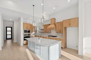 15011 Silvano St, Conroe, TX 77302 - Photo 9