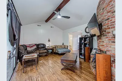 1710 W 11th Street, Freeport, TX 77541 - Photo 9