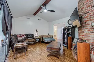 1710 W 11th St, Freeport, TX 77541 - Photo 9