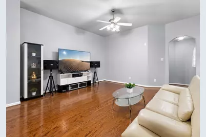 9026 Clearwood Landing Boulevard, Houston, TX 77075 - Photo 5