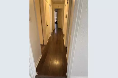 10719 Valley Hills Drive, Houston, TX 77071 - Photo 7
