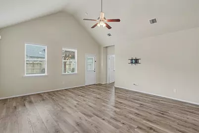 2728 Rogliano Lane, League City, TX 77573 - Photo 11