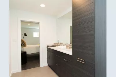 1410 Hyde Park Boulevard #105, Houston, TX 77006 - Photo 15